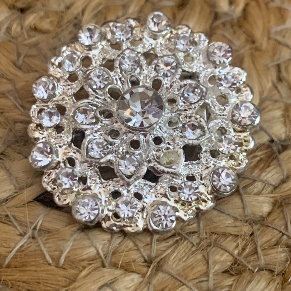 Granny Chic-Silver Rhinestone Brooch